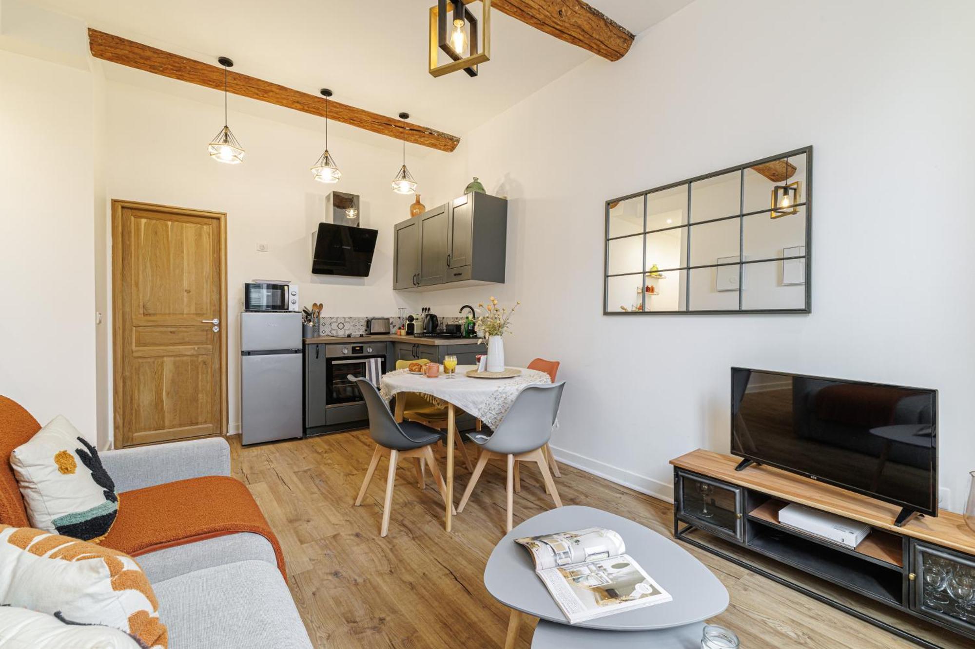 Old Town Antibes Superb New Flat, For 3, Ac, Wi-Fi Apartment ภายนอก รูปภาพ