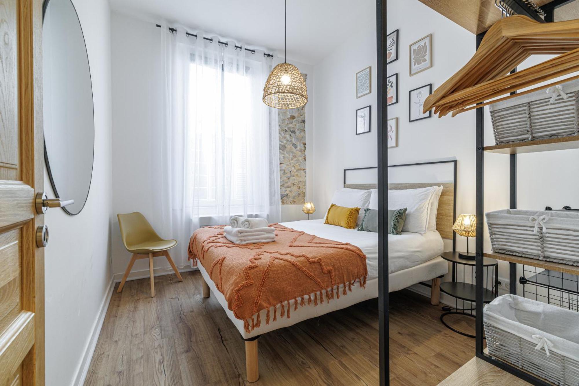 Old Town Antibes Superb New Flat, For 3, Ac, Wi-Fi Apartment ภายนอก รูปภาพ