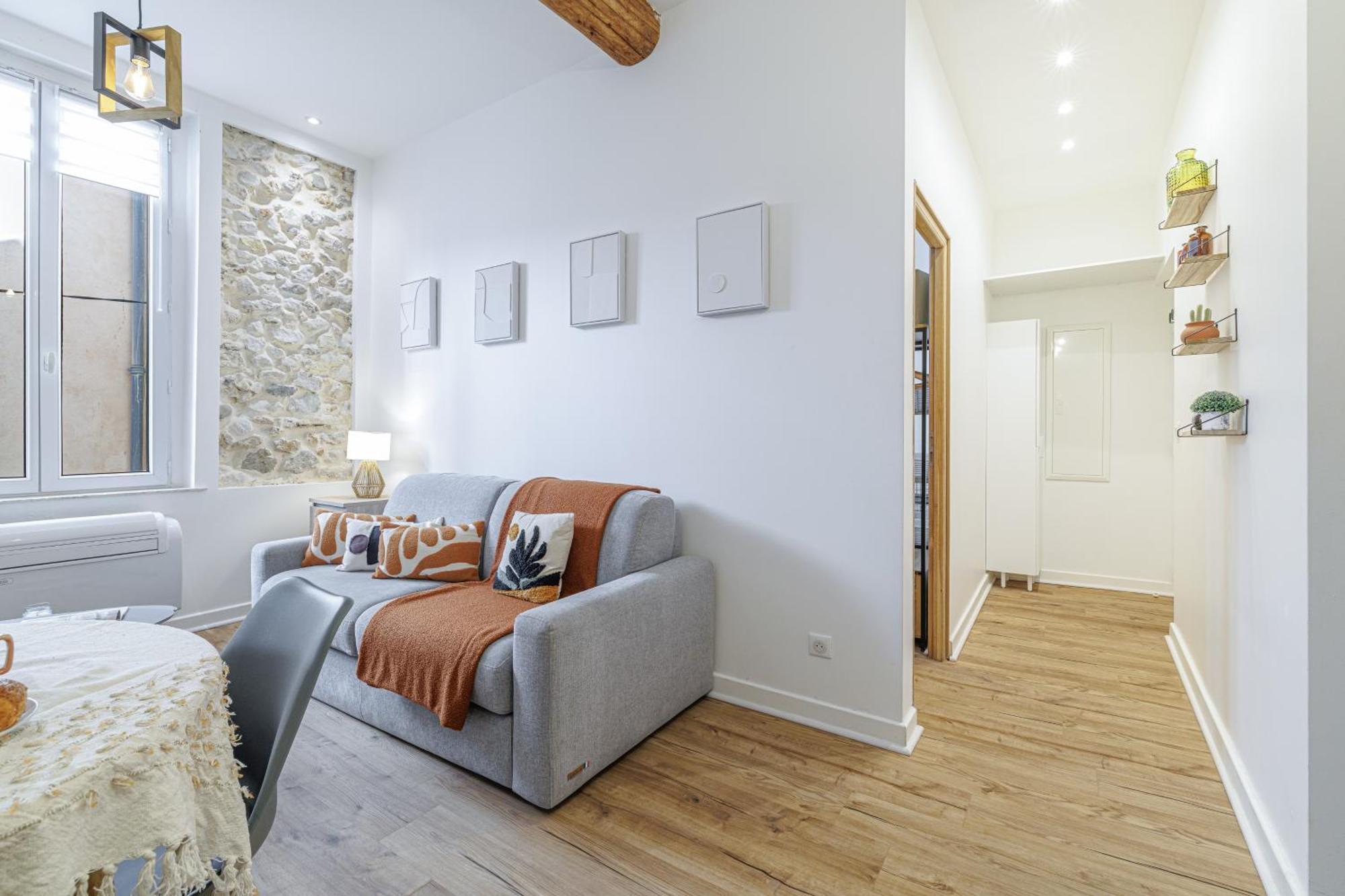 Old Town Antibes Superb New Flat, For 3, Ac, Wi-Fi Apartment ภายนอก รูปภาพ